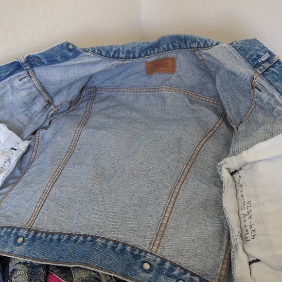 Vintage Levi's Denim Jacket Womens XS / Youth 16 Jean 80s Stiff Cotton Trucker - Picture 5 of 7